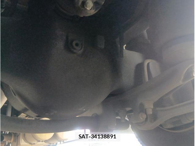 Nissan QUON 2018-06 7502418-11