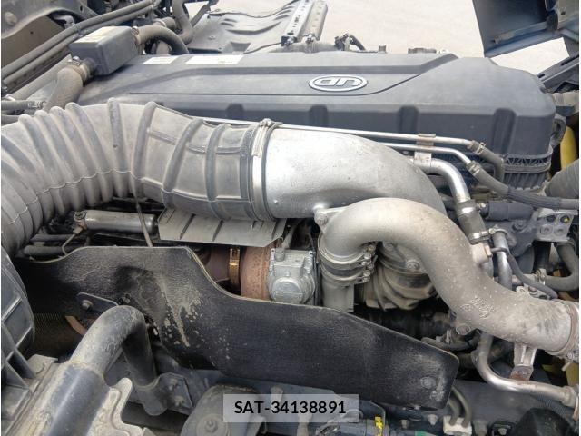 Nissan QUON 2018-06 7502418-18