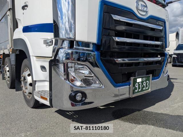 Nissan QUON 2024-09 7502419-24