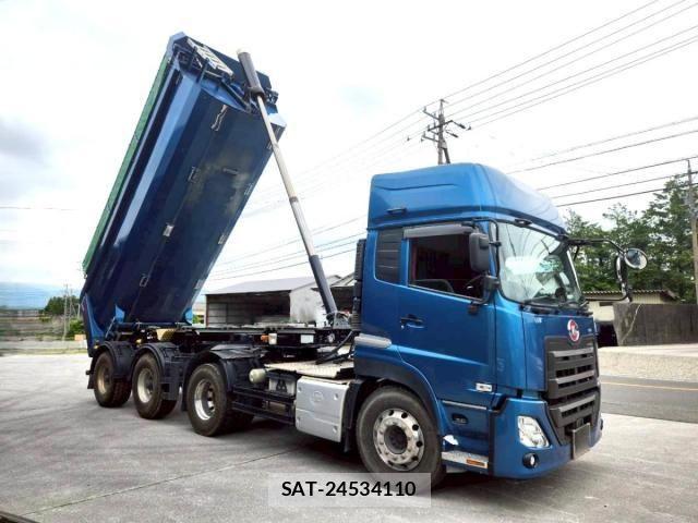 Nissan QUON 2019-09 7502416-0