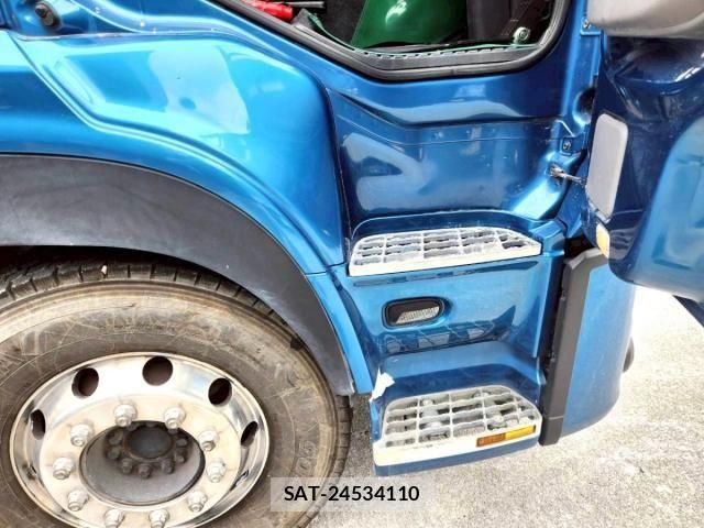 Nissan QUON 2019-09 7502416-11