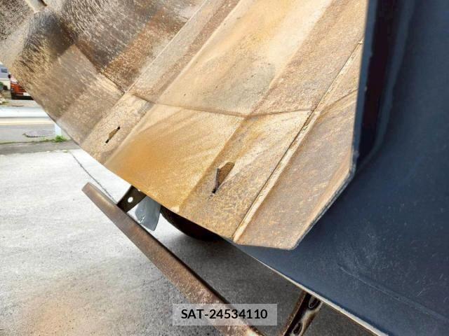 Nissan QUON 2019-09 7502416-5
