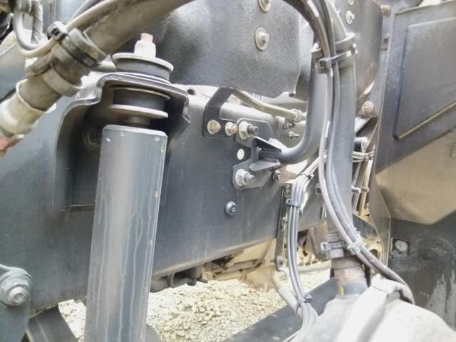 Nissan QUON 2020-12 7606943-29