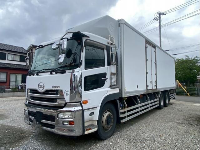 Nissan QUON 2014-12 7606945-0