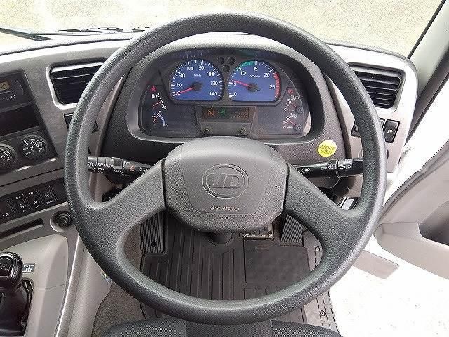 Nissan QUON 2016-04 7710405-11