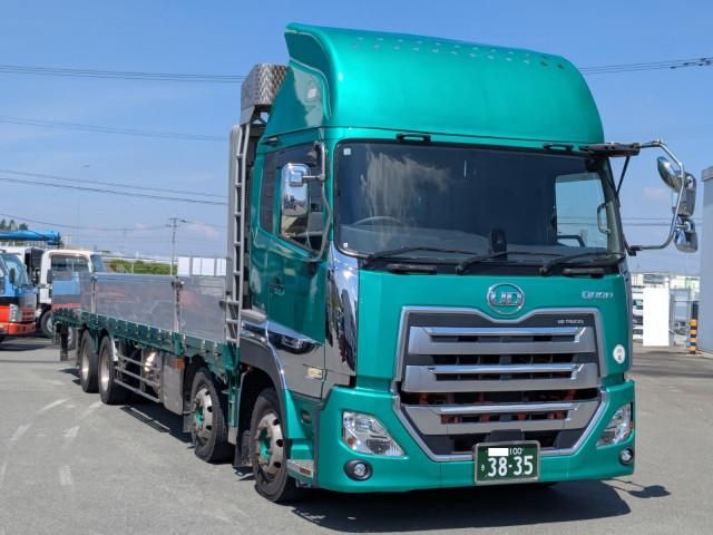 Nissan QUON 2018-12 7710390-1