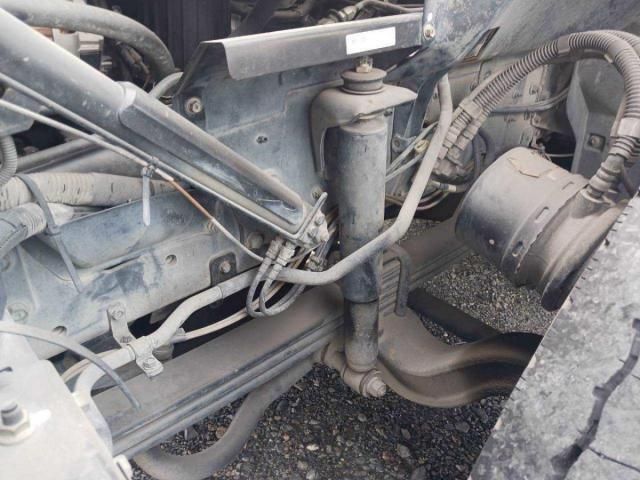 Nissan QUON 2017-11 7710376-17