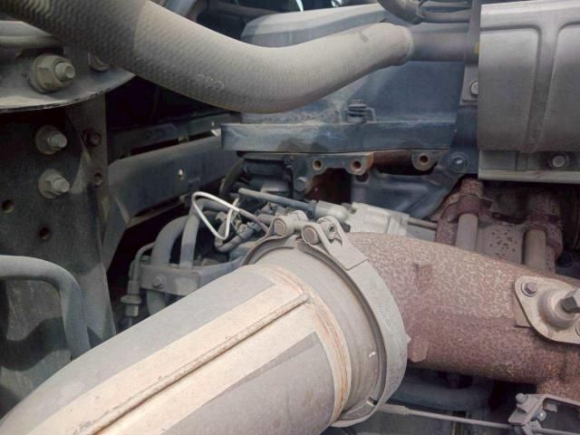 Nissan QUON 2017-11 7710376-21