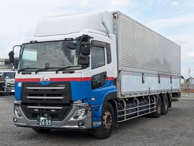 Nissan QUON 2019-08 7710383-0