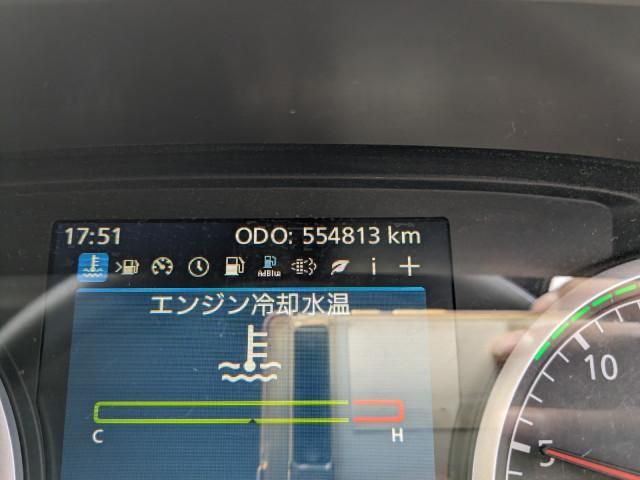 Nissan QUON 2019-08 7710383-15