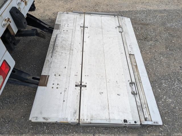 Nissan QUON 2019-08 7710383-16