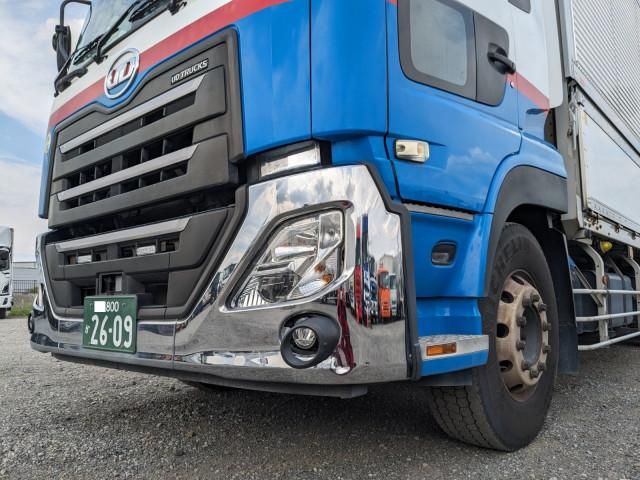Nissan QUON 2019-08 7710383-24