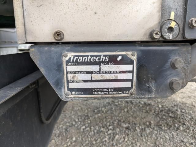 Nissan QUON 2019-08 7710383-7