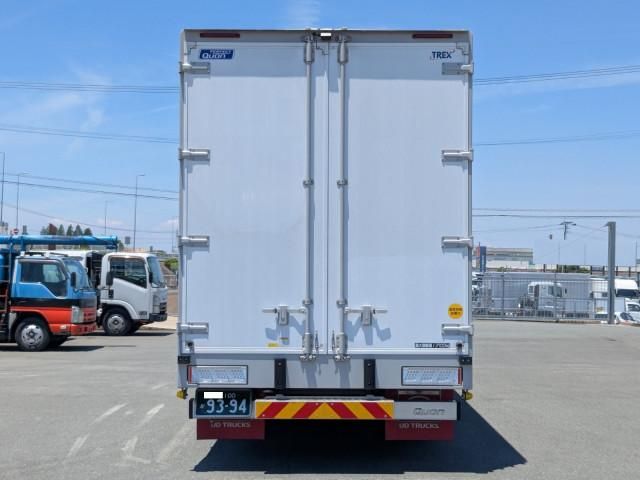 Nissan QUON 2024-09 7710375-6