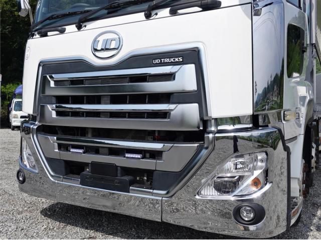Nissan QUON 2019-03 7864749-3