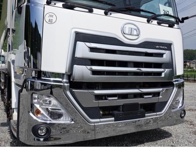 Nissan QUON 2019-03 7864749-4