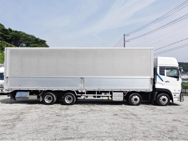 Nissan QUON 2019-03 7864749-8