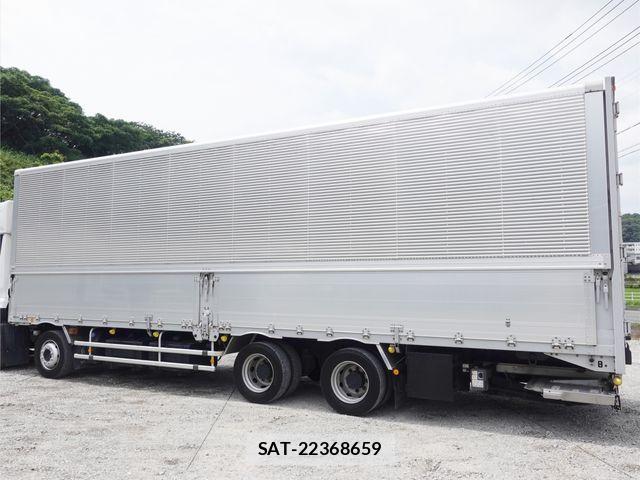 Nissan QUON 2019-09 7879030-10