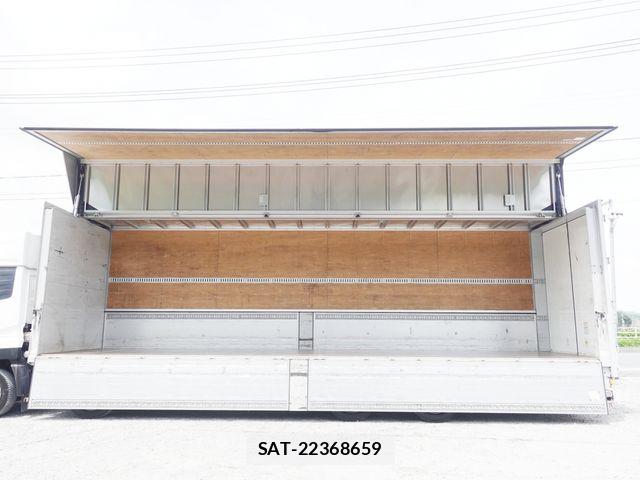 Nissan QUON 2019-09 7879030-16