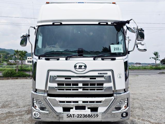 Nissan QUON 2019-09 7879030-1