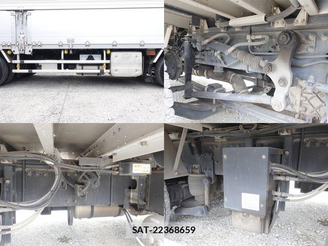 Nissan QUON 2019-09 7879030-22