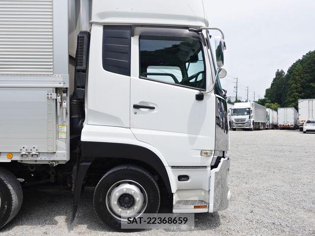 Nissan QUON 2019-09 7879030-5