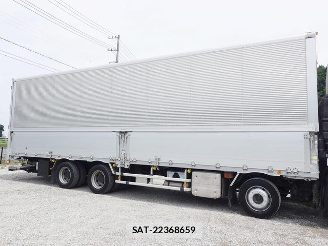 Nissan QUON 2019-09 7879030-6