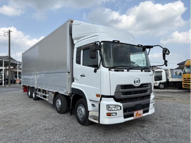 Nissan QUON 2017-06 7864752-2