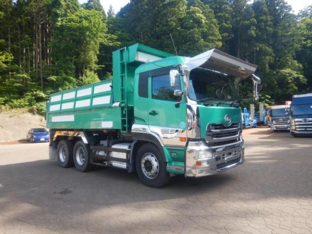 Nissan QUON 2014-04 7864751-0