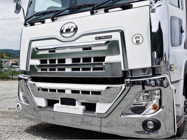 Nissan QUON 2019-09 7864748-3
