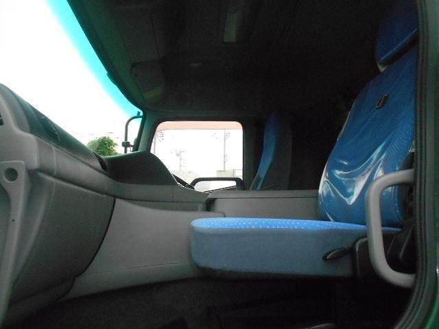 Nissan QUON 2006-06 7864750-14