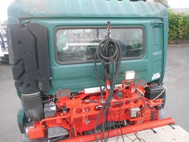 Nissan QUON 2006-06 7864750-5
