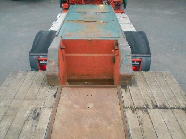 Nissan QUON 2006-06 7864750-6