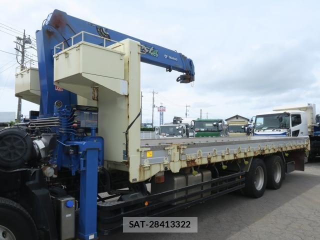 Nissan QUON 2016-12 7963391-9