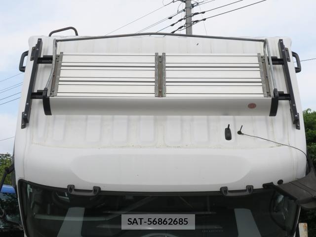 Nissan QUON 2018-08 7963400-10