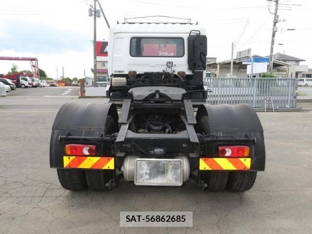 Nissan QUON 2018-08 7963400-4