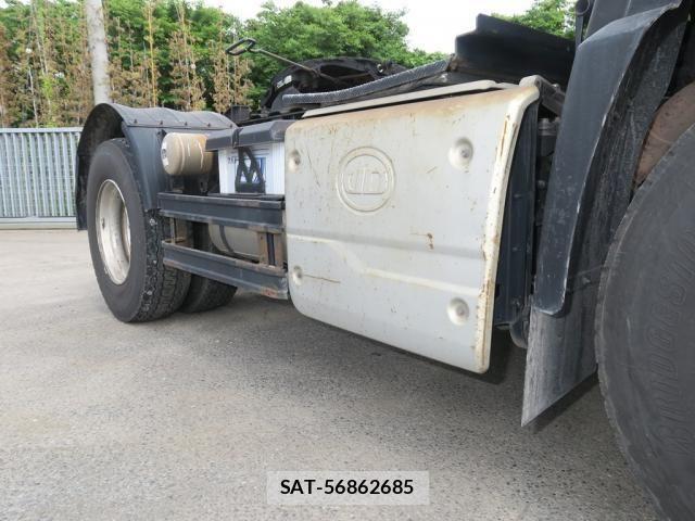 Nissan QUON 2018-08 7963400-8