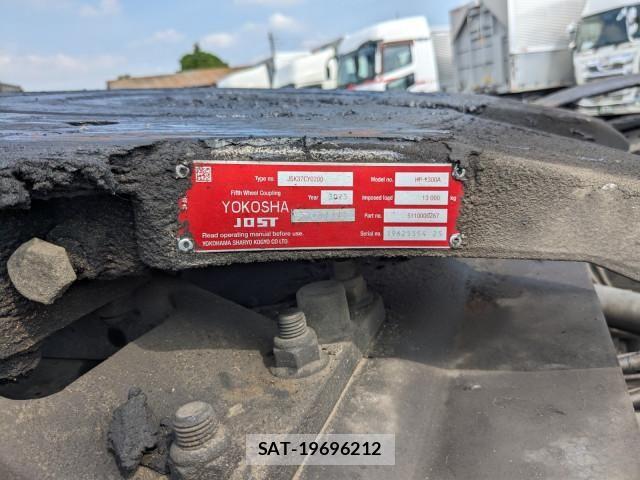 Nissan QUON 2024-10 7963388-27