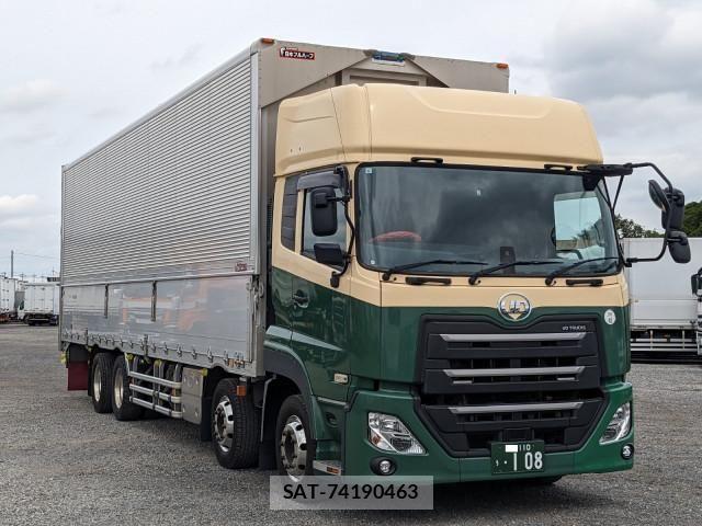 Nissan QUON 2019-06 7963392-1