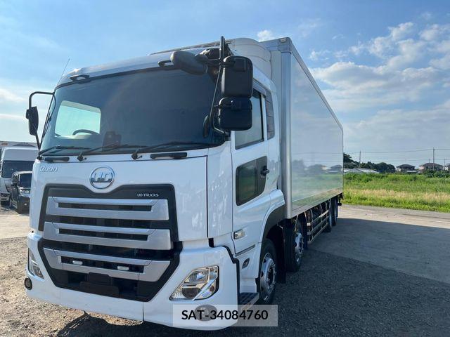 Nissan QUON 2021-06 8037826-0