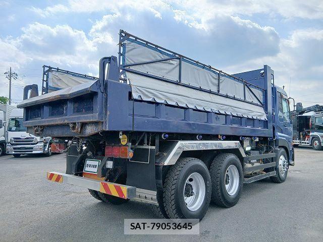 Nissan QUON 2008-12 8037827-3