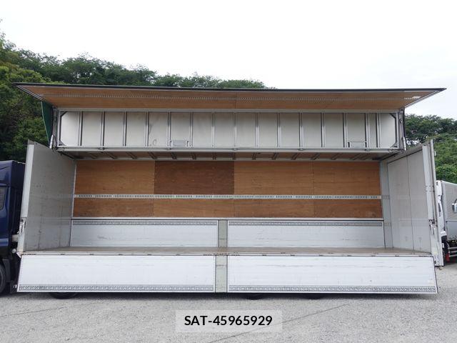 Nissan QUON 2018-01 8075248-10