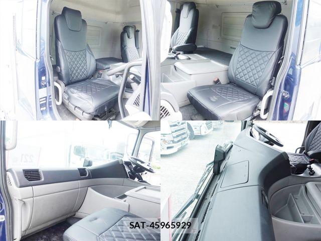 Nissan QUON 2018-01 8075248-19