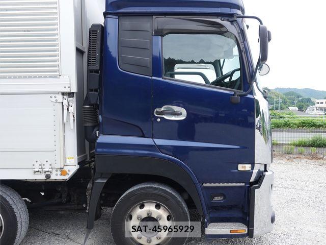 Nissan QUON 2018-01 8075248-2