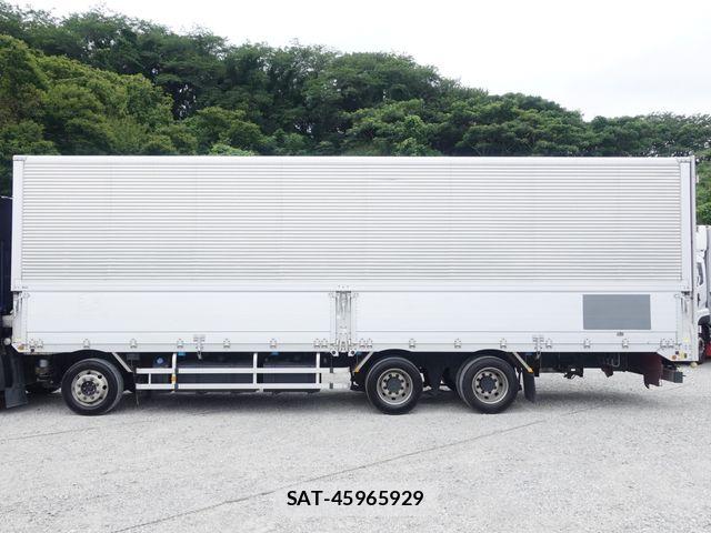 Nissan QUON 2018-01 8075248-6