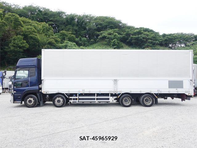 Nissan QUON 2018-01 8075248-7
