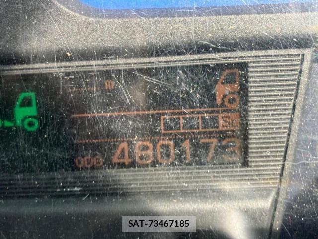 Nissan QUON 2017-08 8075249-17