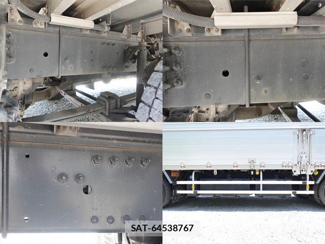 Nissan QUON 2019-06 8132012-17