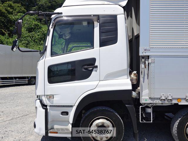 Nissan QUON 2019-06 8132012-8