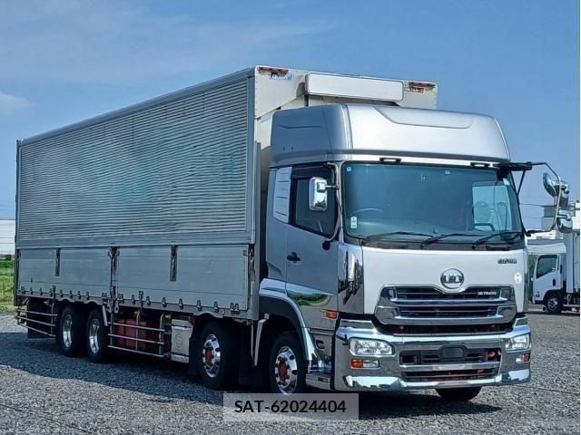 Nissan QUON 2017-05 8159083-2